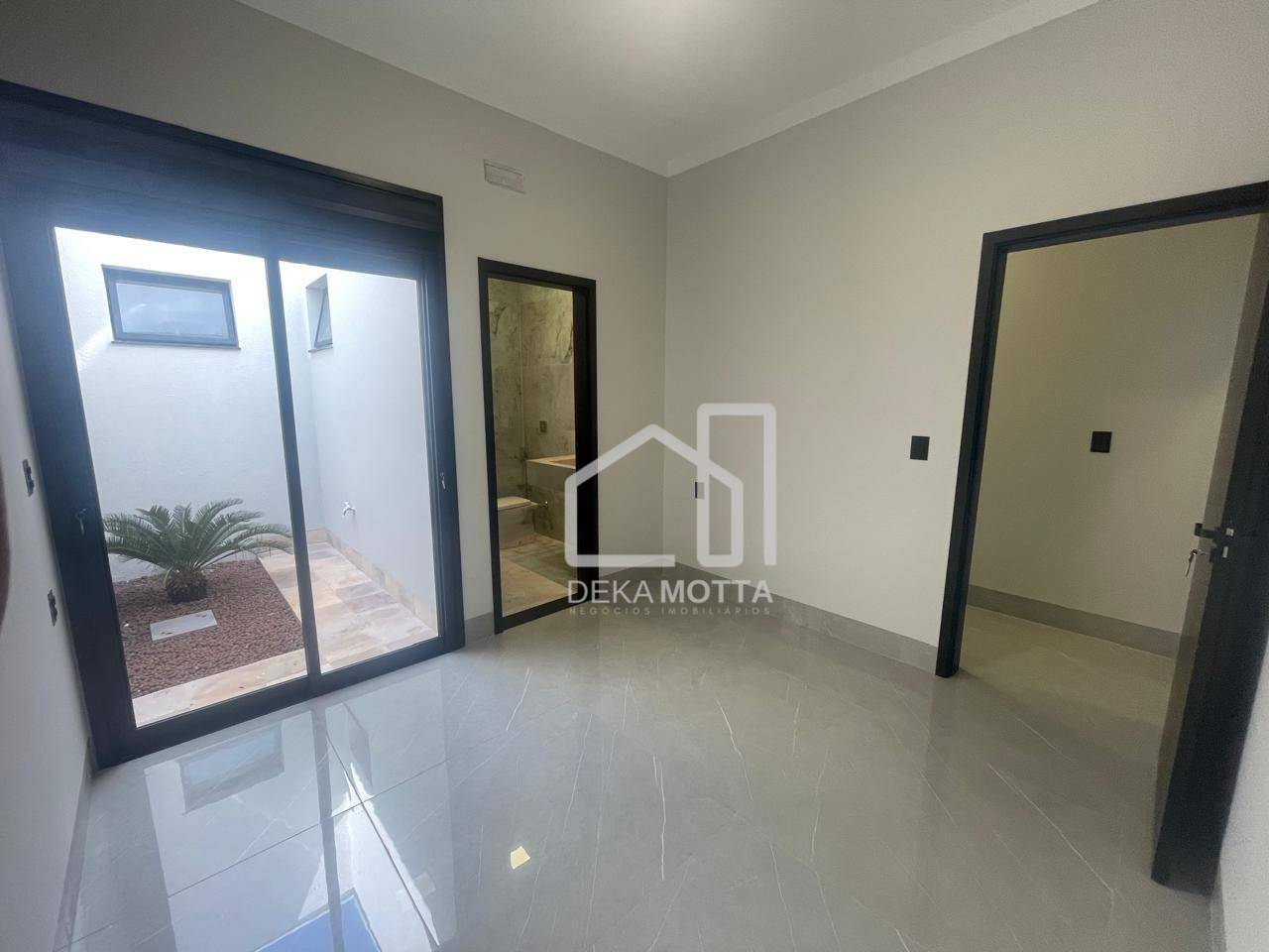 Casa à venda com 3 quartos, 150m² - Foto 14