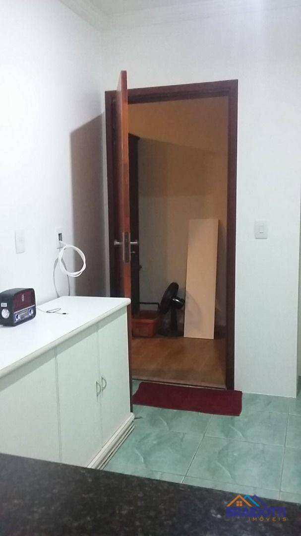 Apartamento à venda com 3 quartos, 90m² - Foto 16