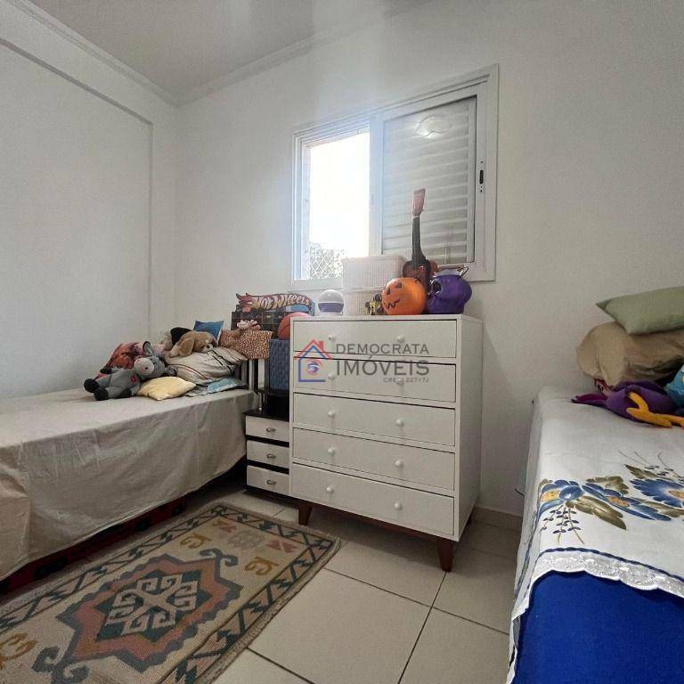 Apartamento à venda com 2 quartos, 72m² - Foto 19