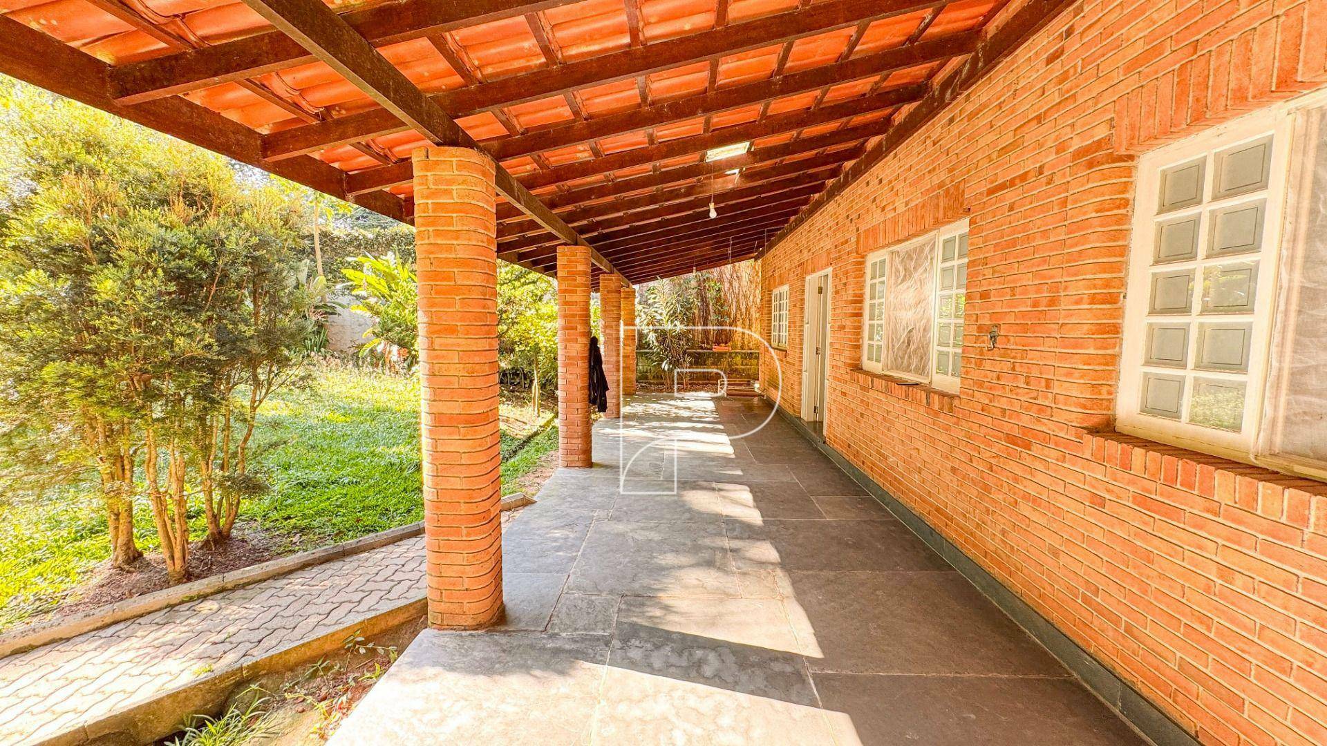Chácara à venda e aluguel com 4 quartos, 369m² - Foto 8