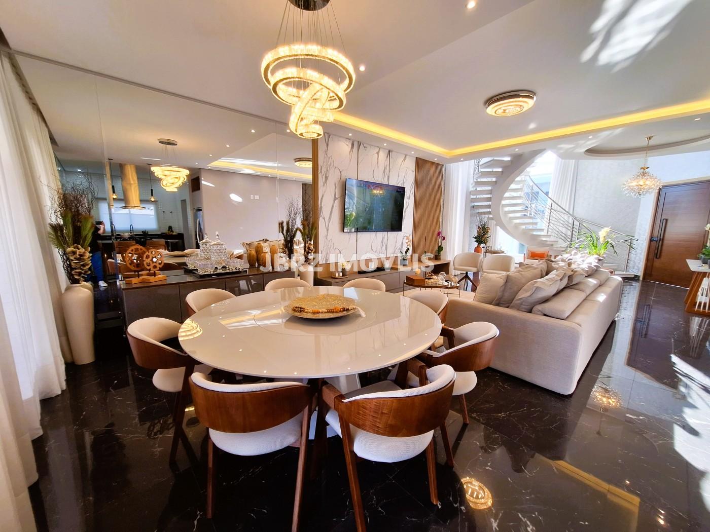 Casa à venda com 4 quartos, 305m² - Foto 7