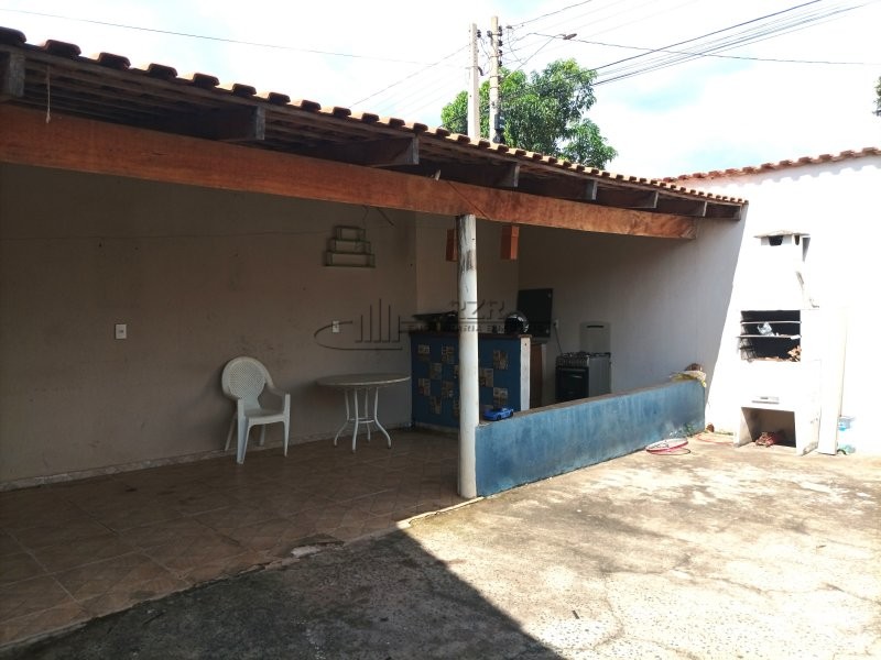 Casa à venda com 2 quartos, 89m² - Foto 5