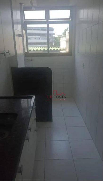 Apartamento à venda com 2 quartos, 57m² - Foto 12