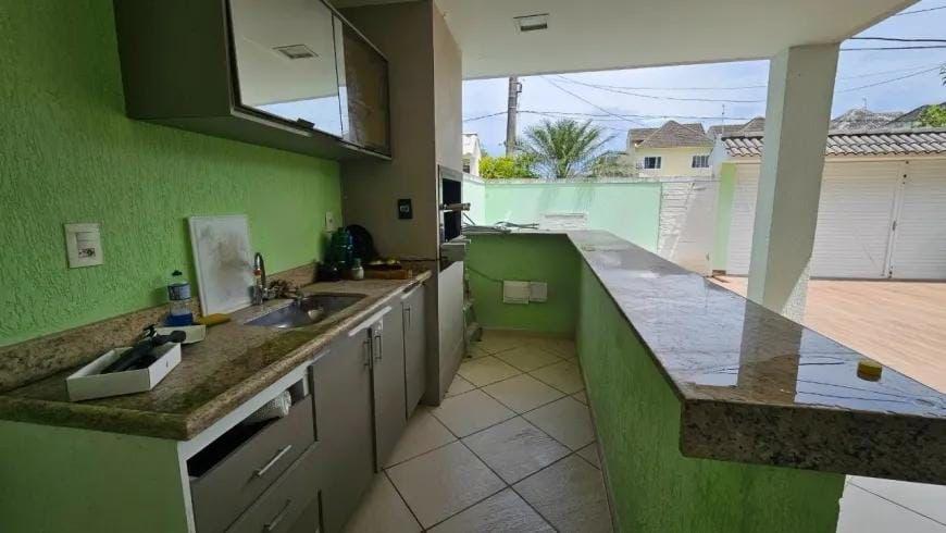 Casa de Condomínio à venda com 3 quartos, 220m² - Foto 12