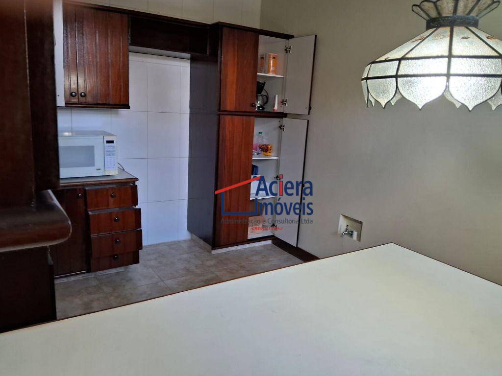 Casa de Condomínio à venda e aluguel com 4 quartos, 350m² - Foto 7