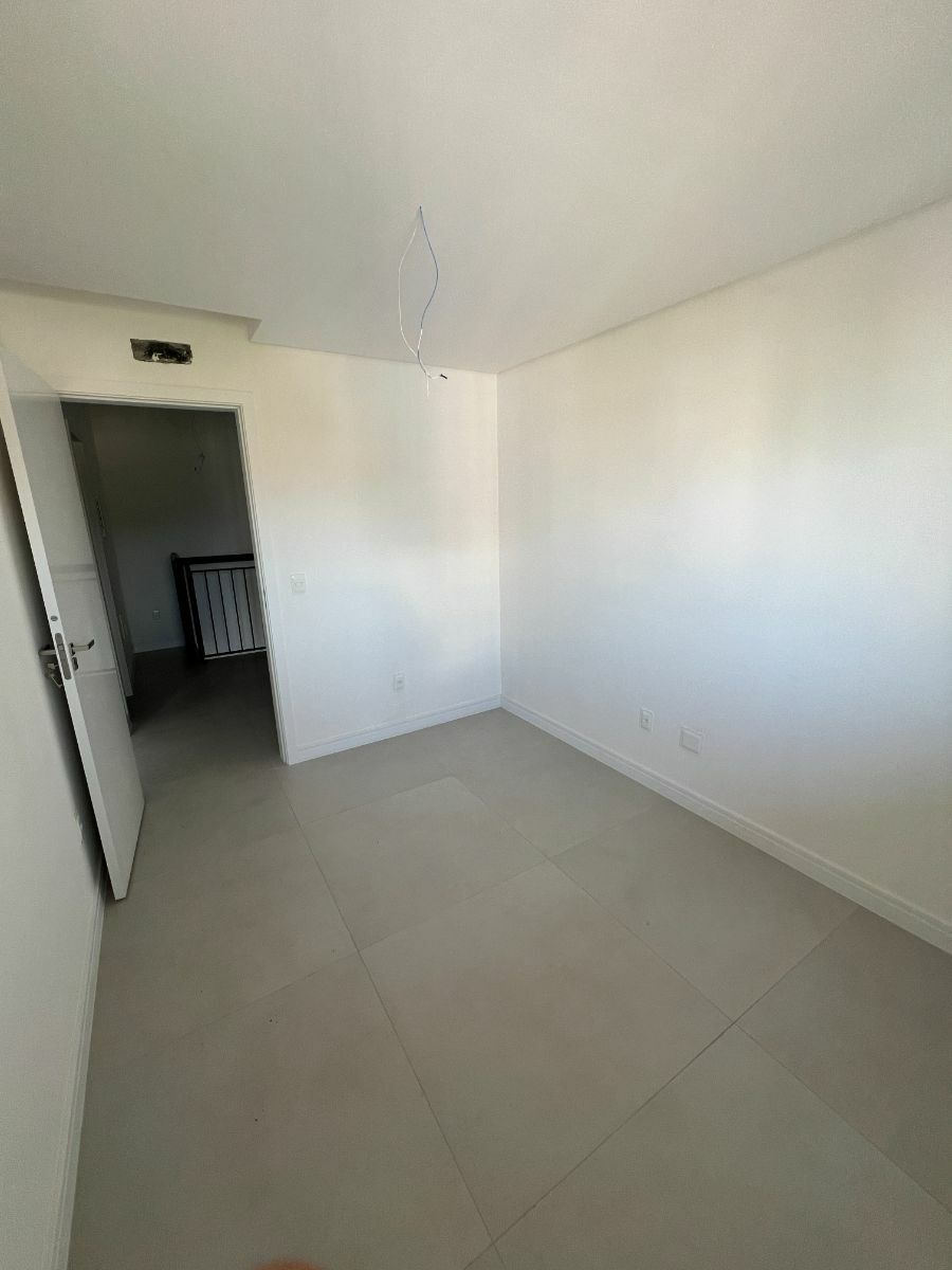 Apartamento à venda com 2 quartos, 95m² - Foto 21