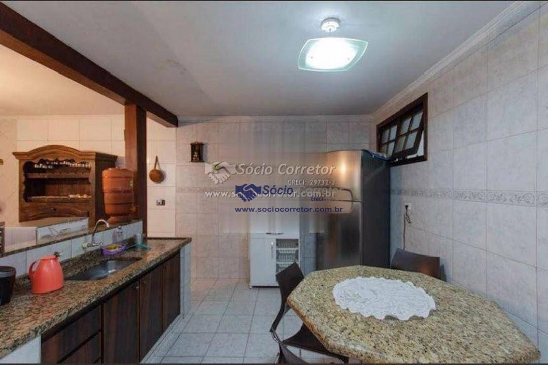 Sobrado à venda com 3 quartos, 200m² - Foto 7