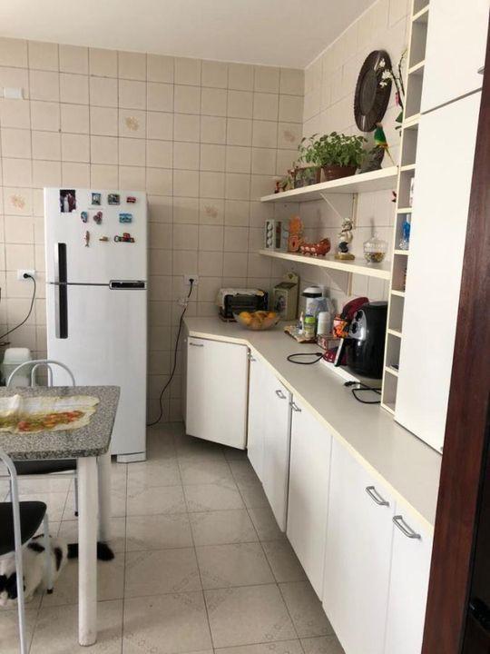 Casa à venda com 2 quartos, 324m² - Foto 17