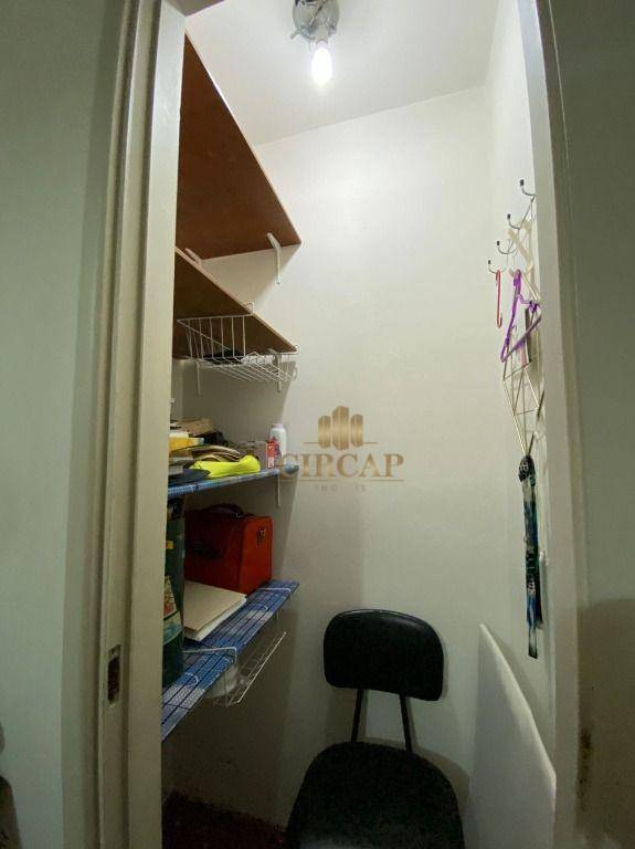 Apartamento à venda com 3 quartos, 160m² - Foto 17