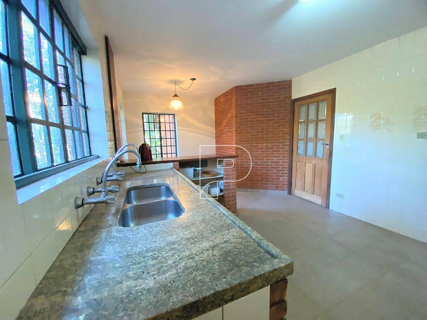 Casa de Condomínio à venda com 3 quartos, 281m² - Foto 17