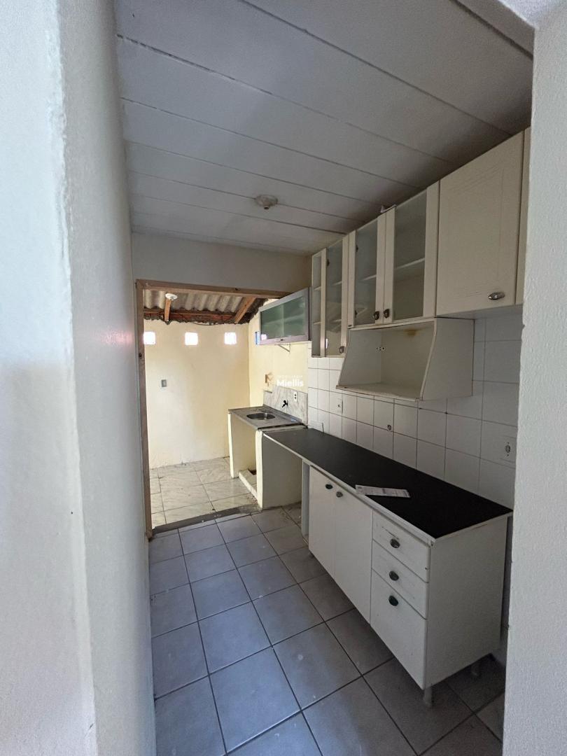 Casa de Condomínio à venda com 2 quartos, 45m² - Foto 4