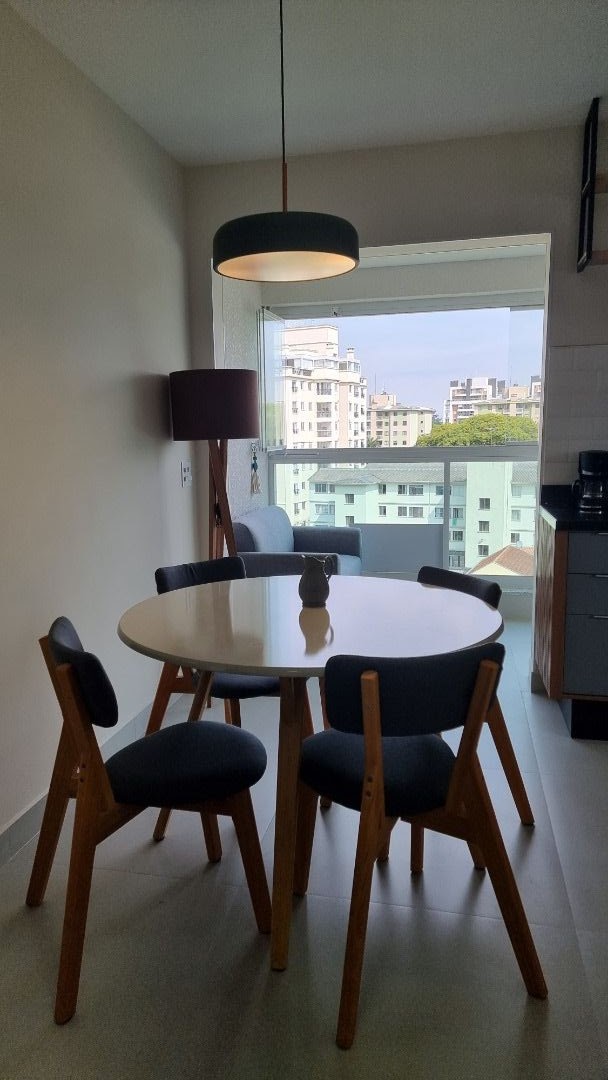 Apartamento à venda com 2 quartos, 75m² - Foto 5