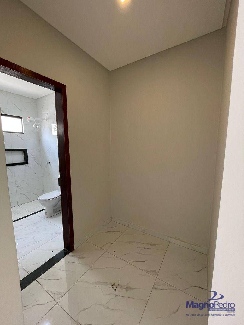 Casa à venda com 3 quartos, 110m² - Foto 13