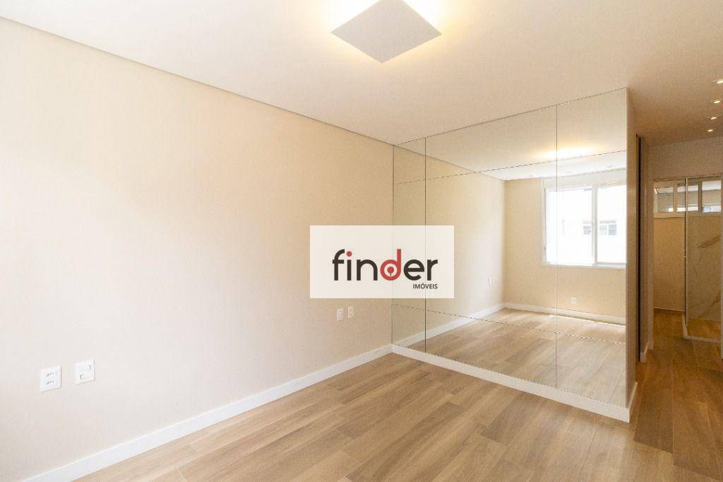 Apartamento à venda com 3 quartos, 194m² - Foto 18