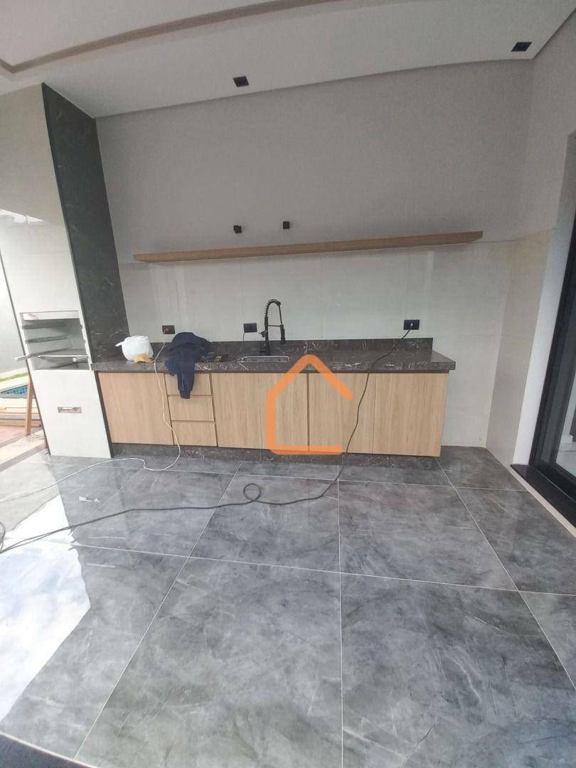 Casa à venda com 3 quartos, 180m² - Foto 16