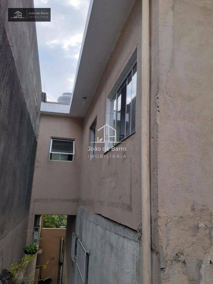 Sobrado à venda com 3 quartos, 200m² - Foto 24