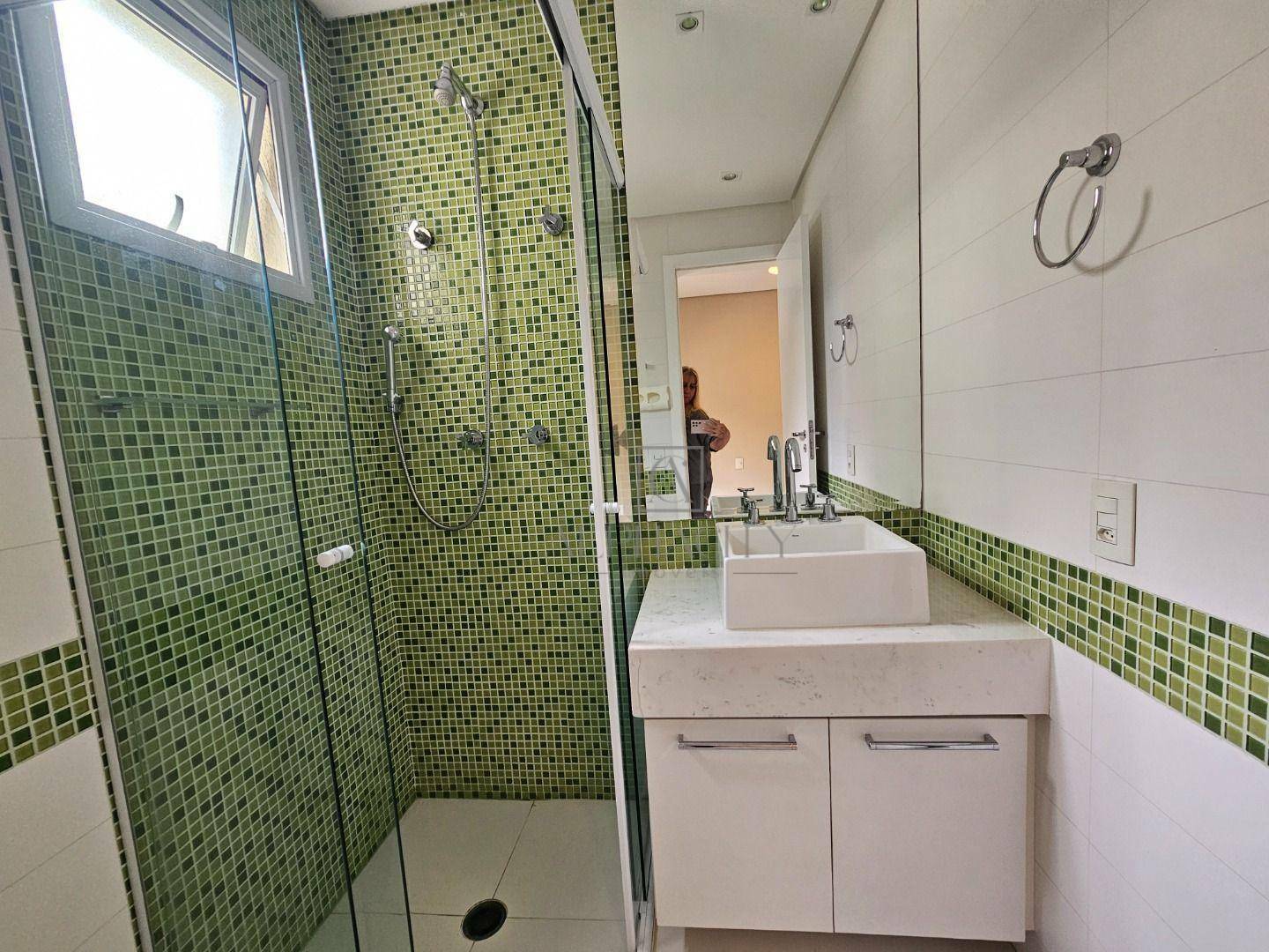 Apartamento à venda com 3 quartos, 212m² - Foto 7