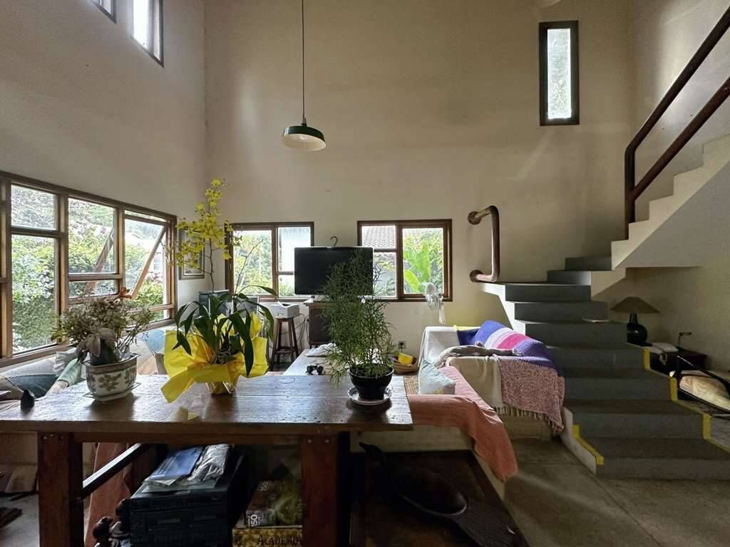 Casa de Condomínio à venda com 4 quartos, 303m² - Foto 10