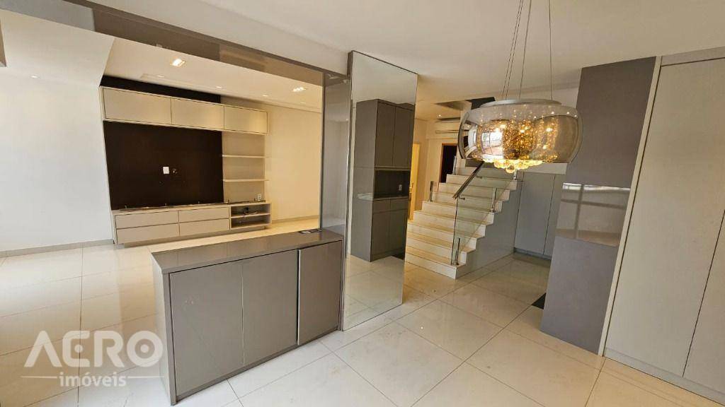 Apartamento para alugar com 3 quartos, 180m² - Foto 11