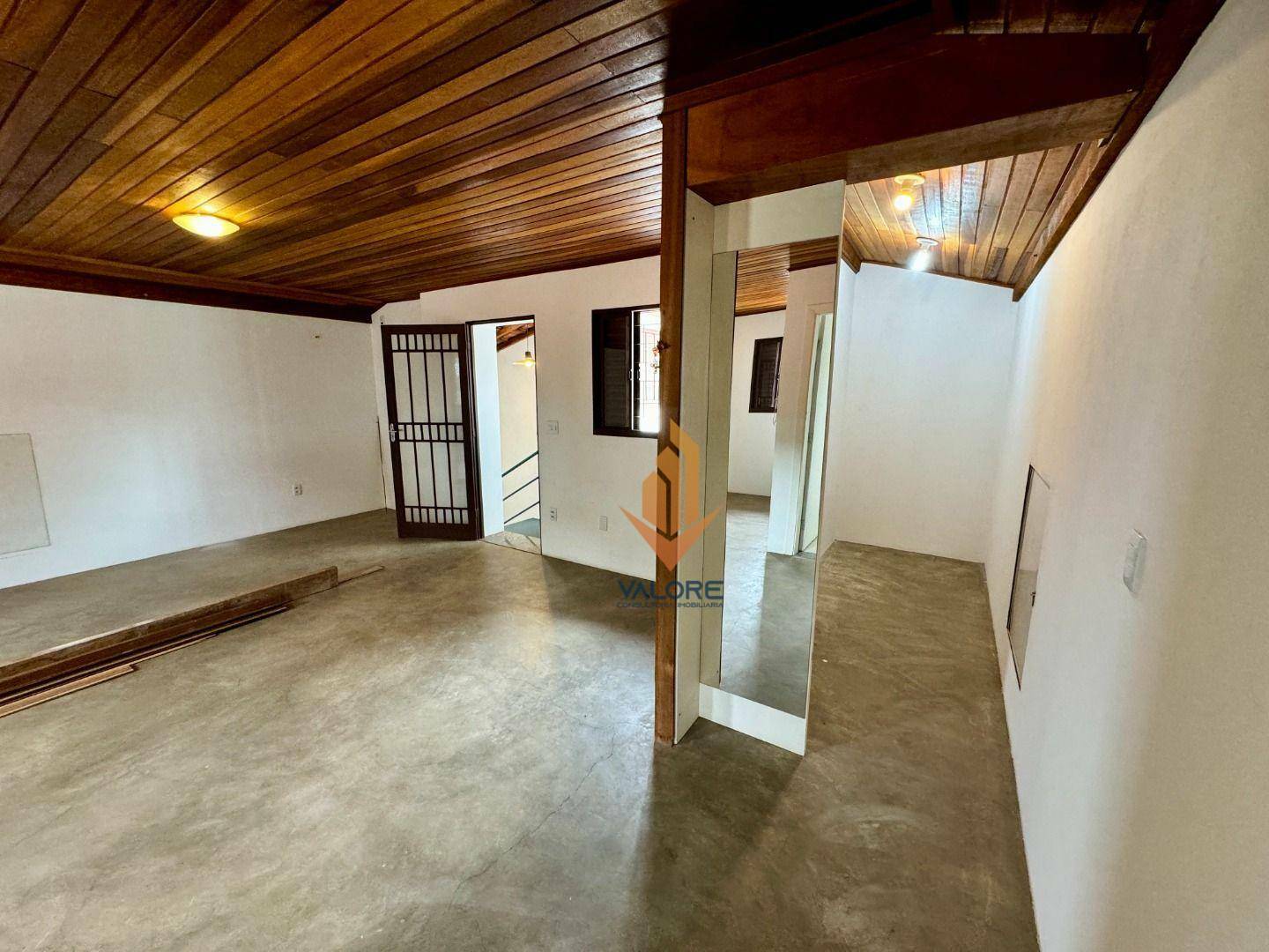 Casa à venda com 4 quartos, 155m² - Foto 21