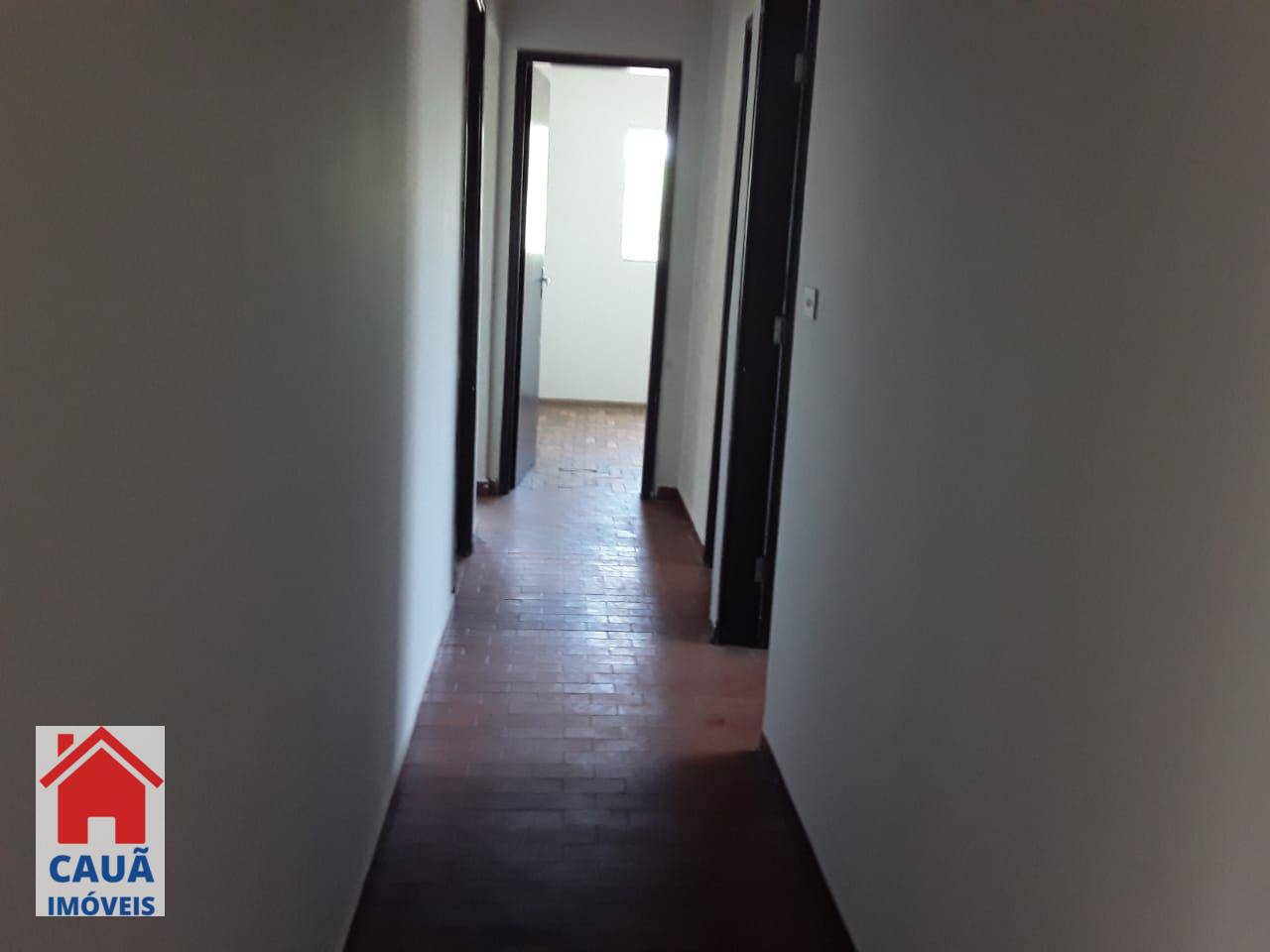 Casa à venda com 3 quartos, 250M2 - Foto 3