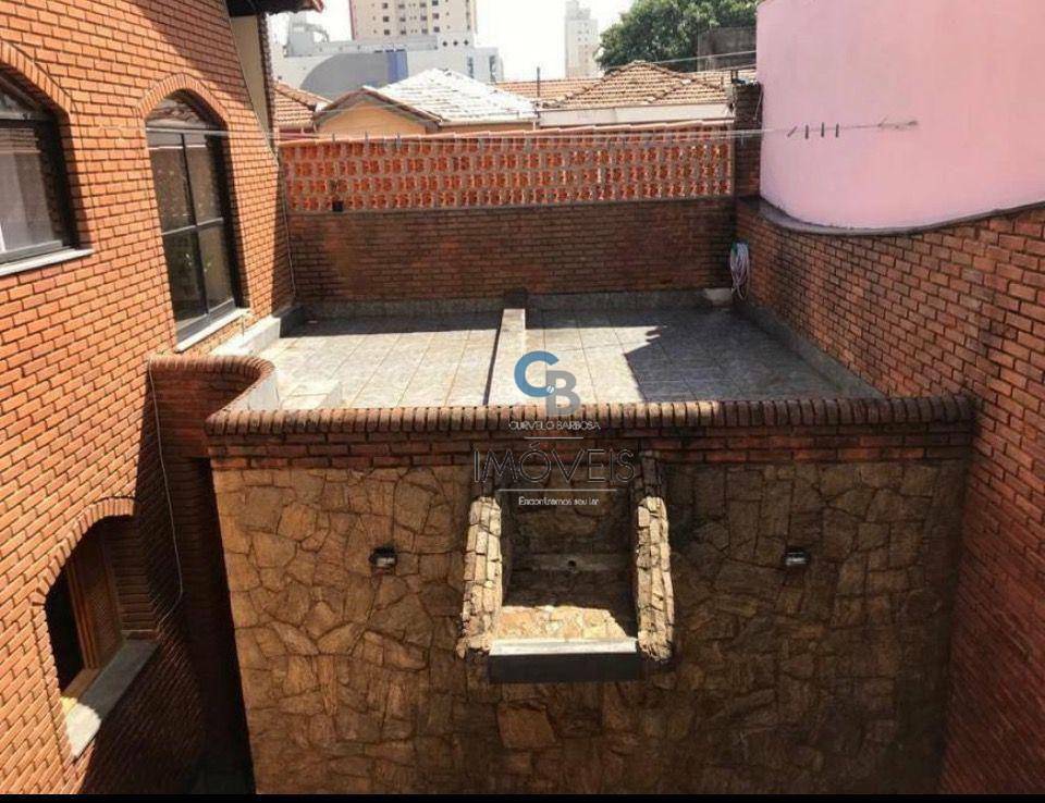 Sobrado à venda e aluguel com 4 quartos, 250m² - Foto 21