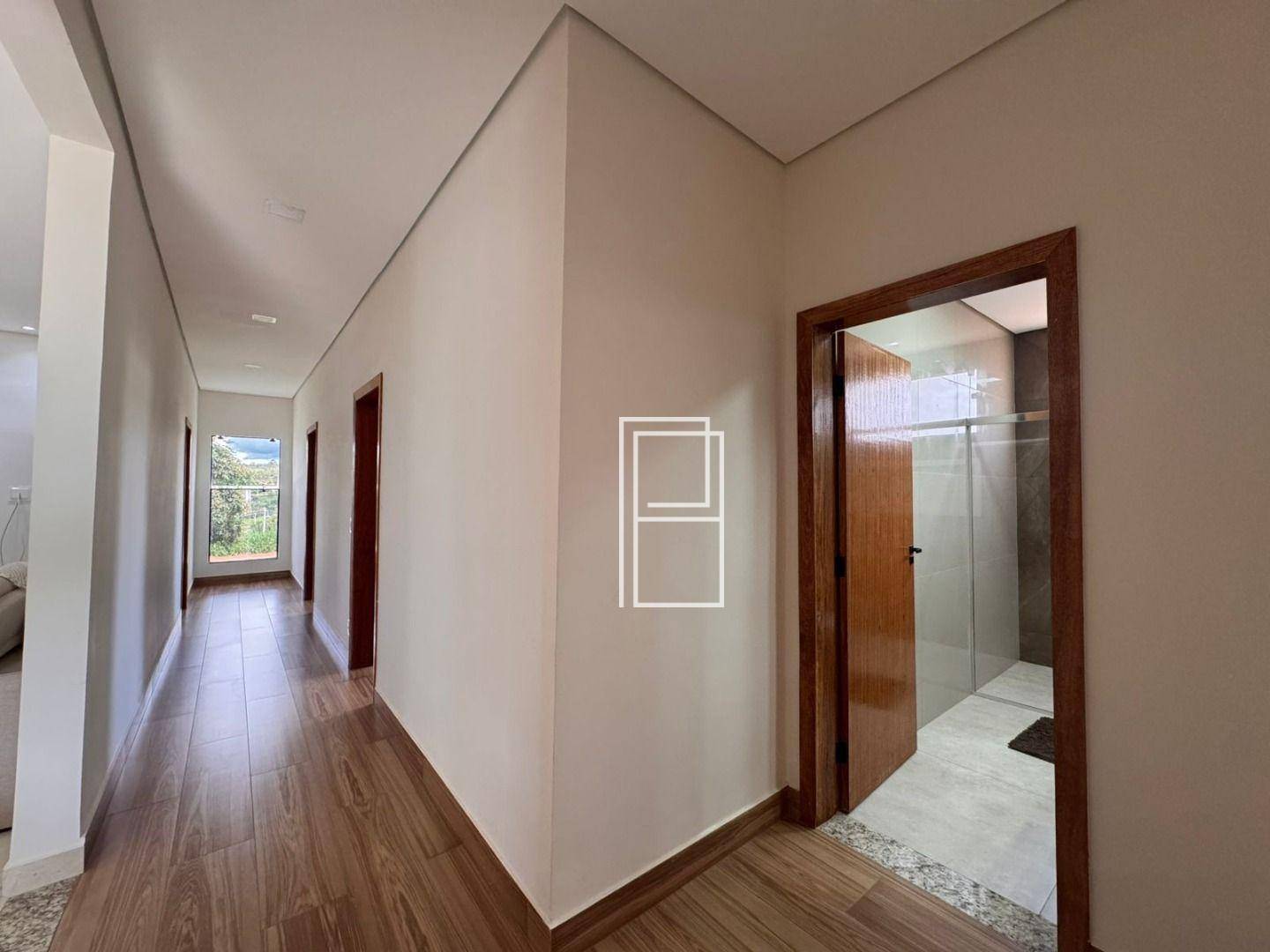 Casa à venda com 4 quartos, 265m² - Foto 17