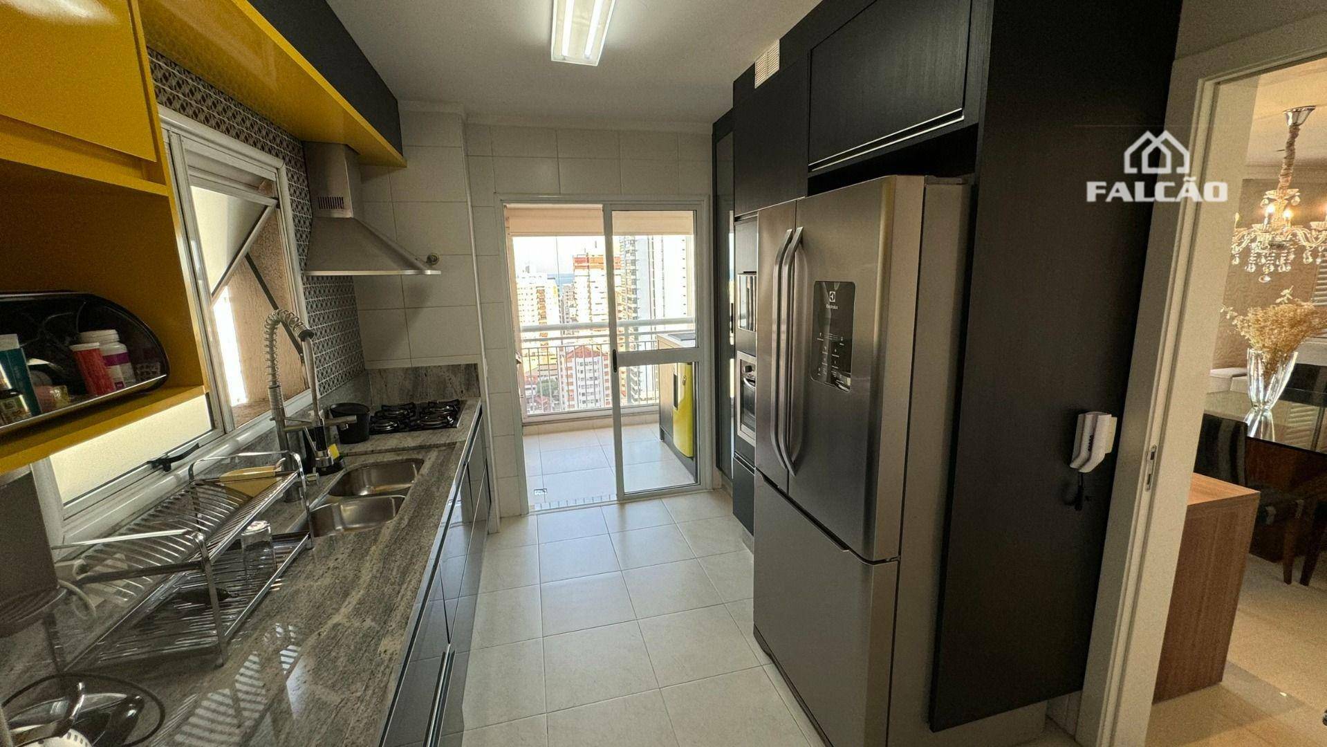 Apartamento à venda com 3 quartos, 134m² - Foto 24