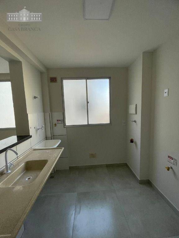 Apartamento à venda com 2 quartos, 44m² - Foto 7