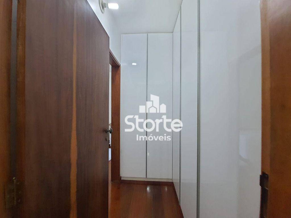 Apartamento à venda com 4 quartos, 153m² - Foto 11