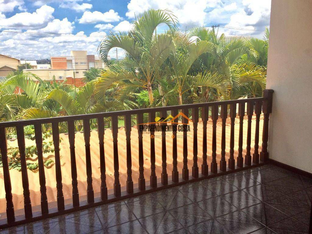 Casa de Condomínio à venda com 4 quartos, 500m² - Foto 53