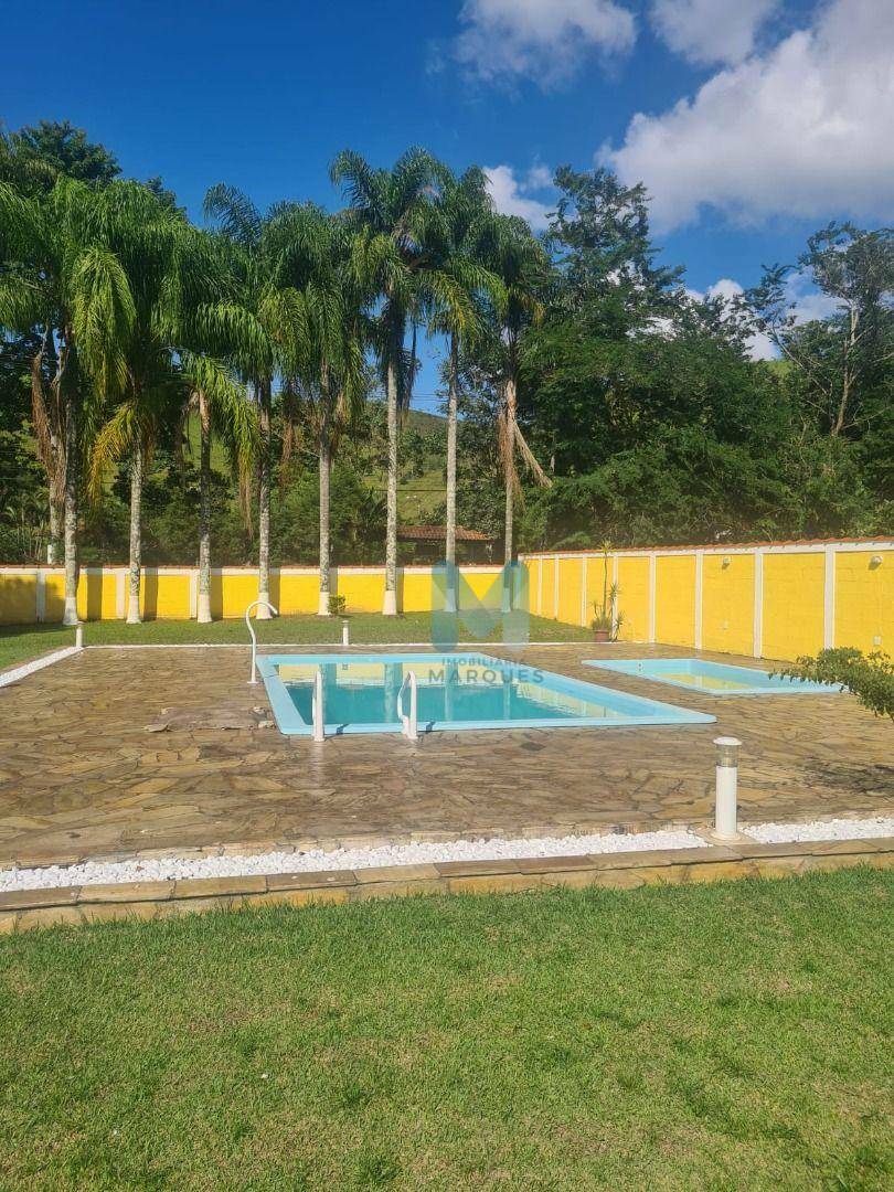 Chácara à venda com 5 quartos, 600m² - Foto 35