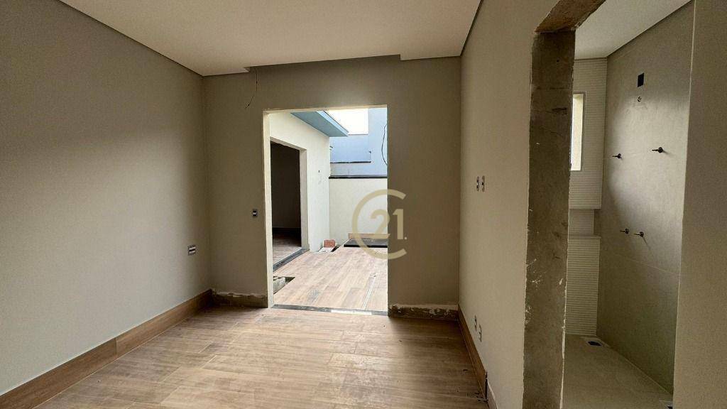 Casa de Condomínio à venda com 3 quartos, 202m² - Foto 11