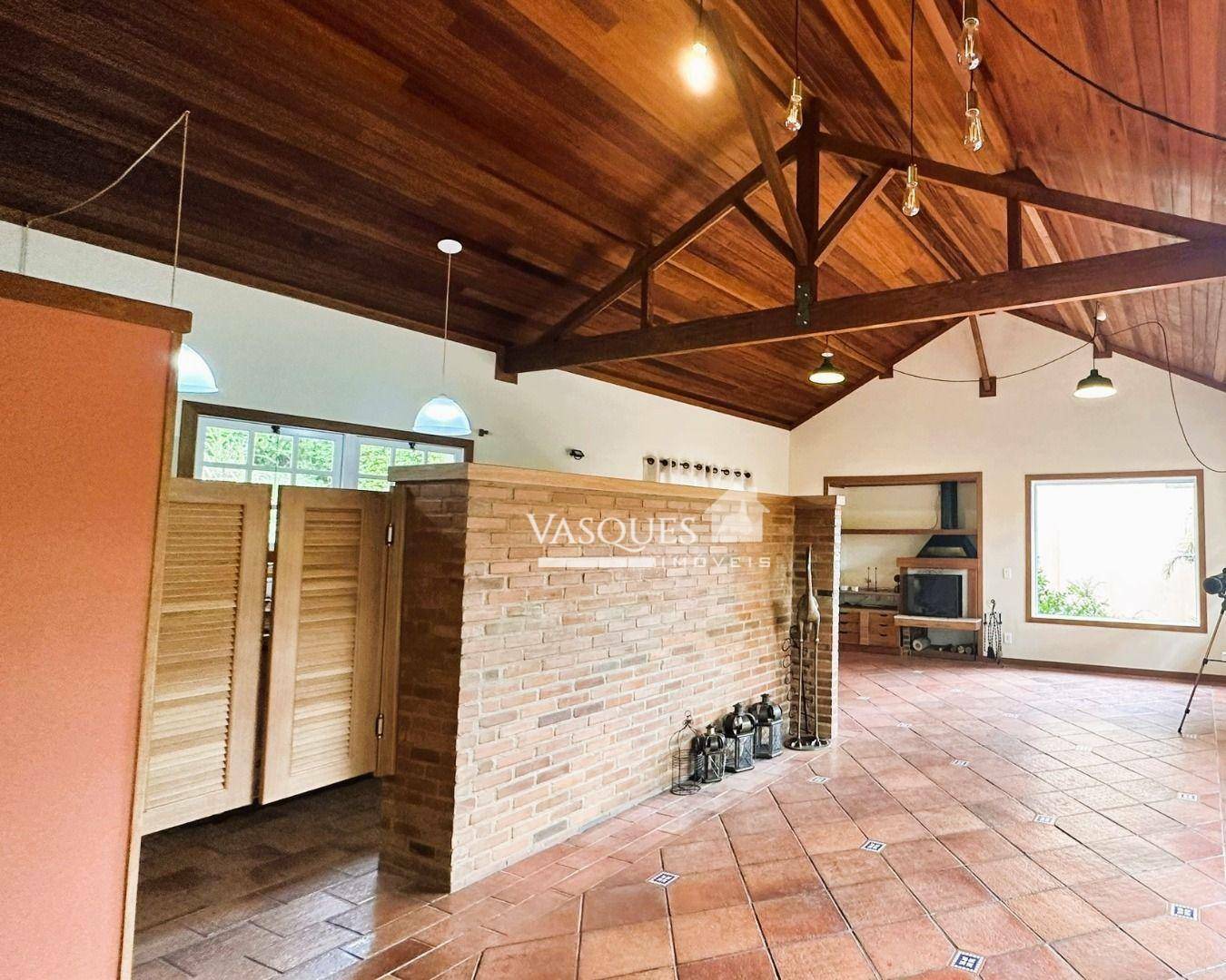 Casa de Condomínio à venda com 4 quartos, 243m² - Foto 9