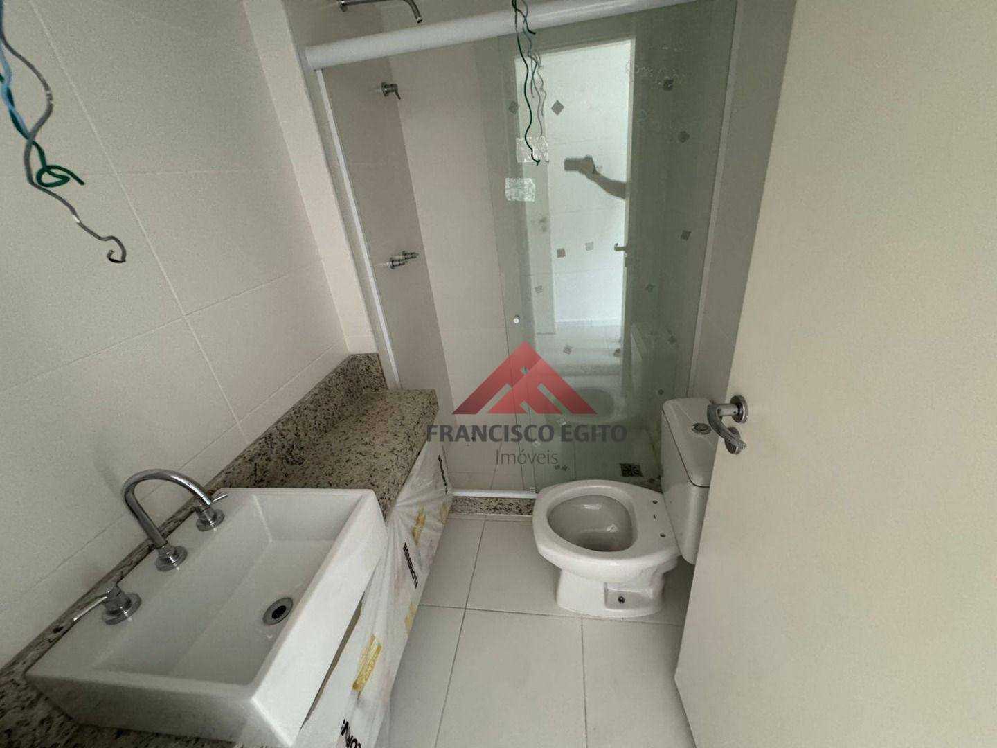 Cobertura à venda e aluguel com 4 quartos, 240m² - Foto 24