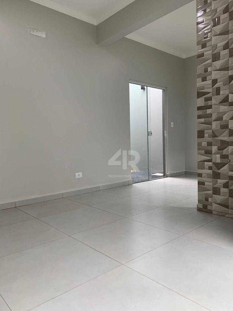 Casa à venda com 3 quartos, 90m² - Foto 15