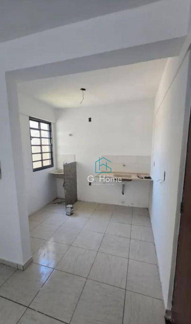 Apartamento à venda com 2 quartos, 45m² - Foto 3