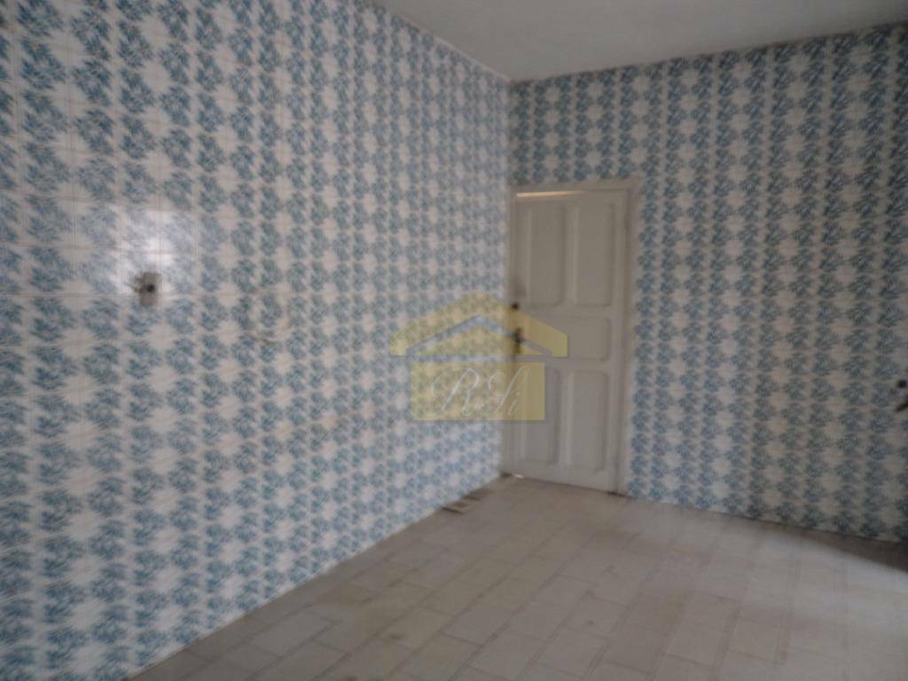 Casa à venda com 2 quartos, 184m² - Foto 13