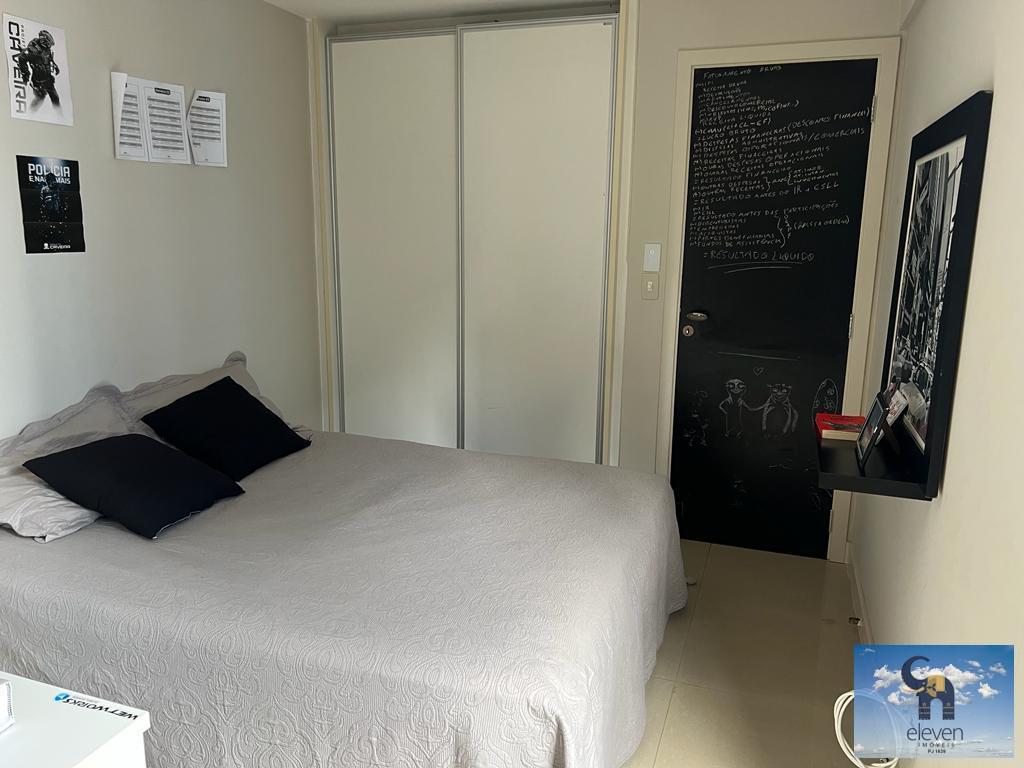 Apartamento à venda com 4 quartos, 136m² - Foto 18