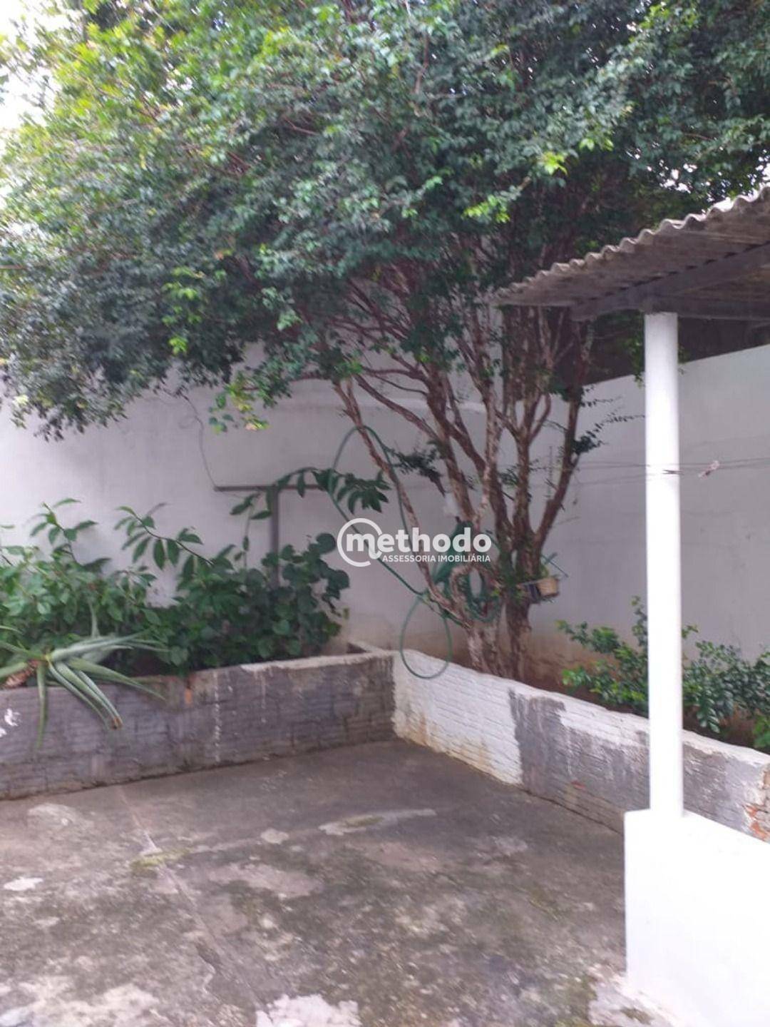 Casa à venda com 3 quartos, 200m² - Foto 7