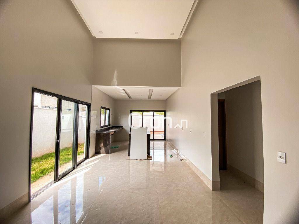 Casa de Condomínio à venda com 3 quartos, 150m² - Foto 3