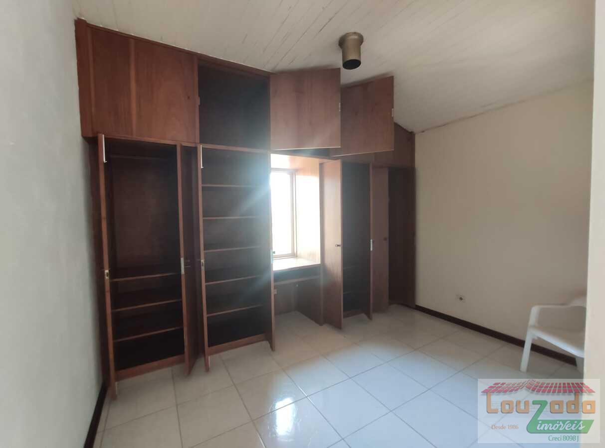 Prédio Inteiro à venda com 3 quartos, 1900m² - Foto 16