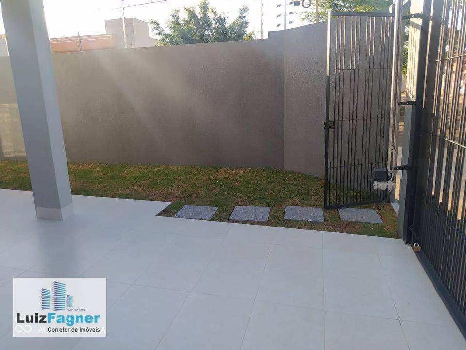 Casa à venda com 3 quartos, 130m² - Foto 16