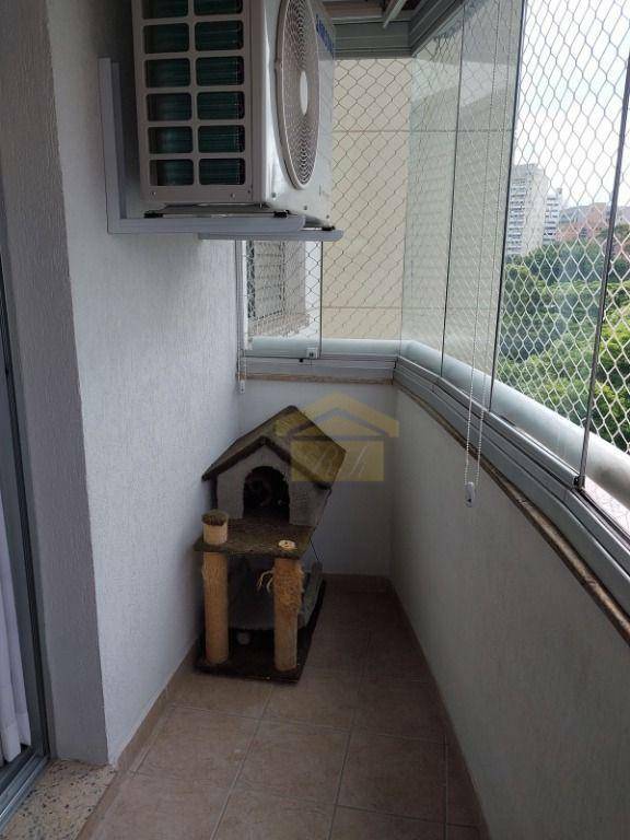 Apartamento à venda com 3 quartos, 95m² - Foto 9