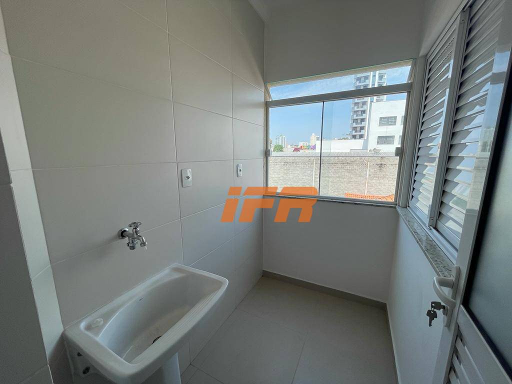 Apartamento à venda e aluguel com 2 quartos, 68m² - Foto 11