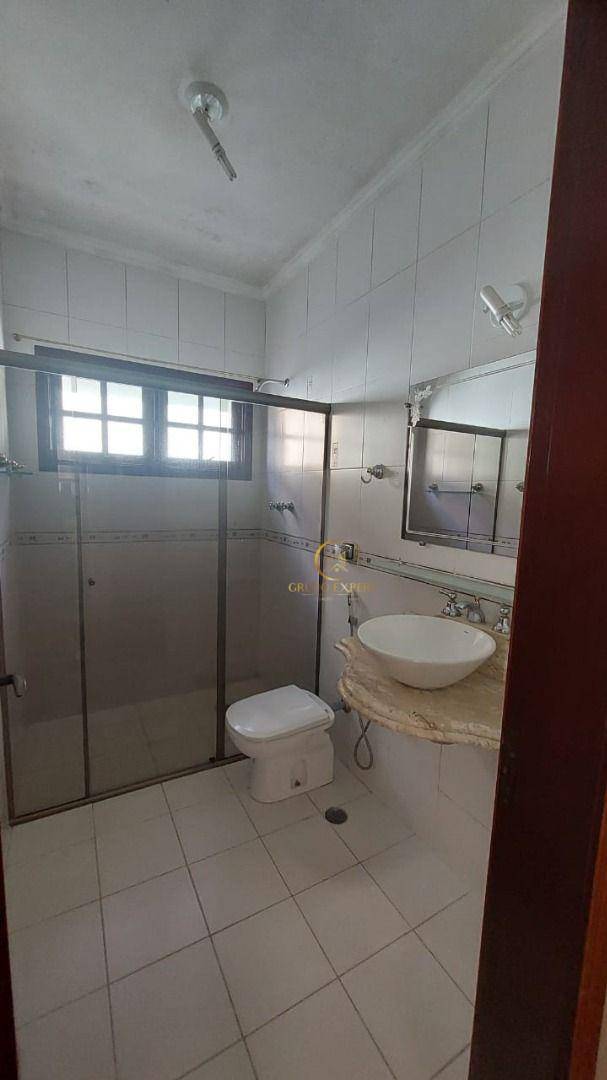 Sobrado à venda com 3 quartos, 251m² - Foto 18