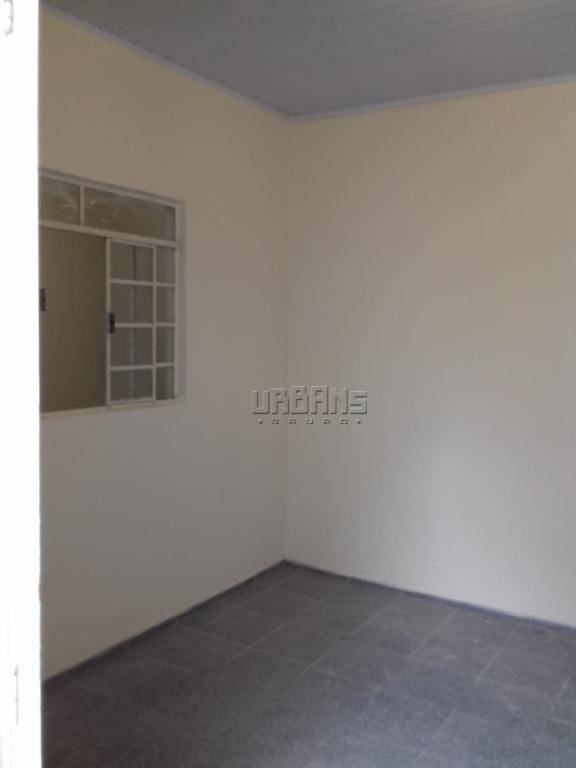 Casa para alugar com 2 quartos, 80m² - Foto 13