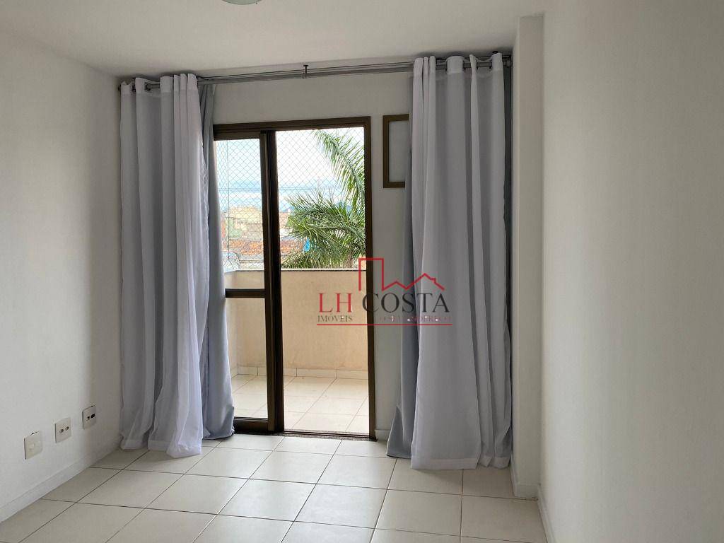 Apartamento à venda com 2 quartos, 69m² - Foto 1