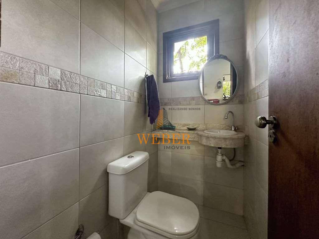 Casa de Condomínio à venda com 4 quartos, 304m² - Foto 13