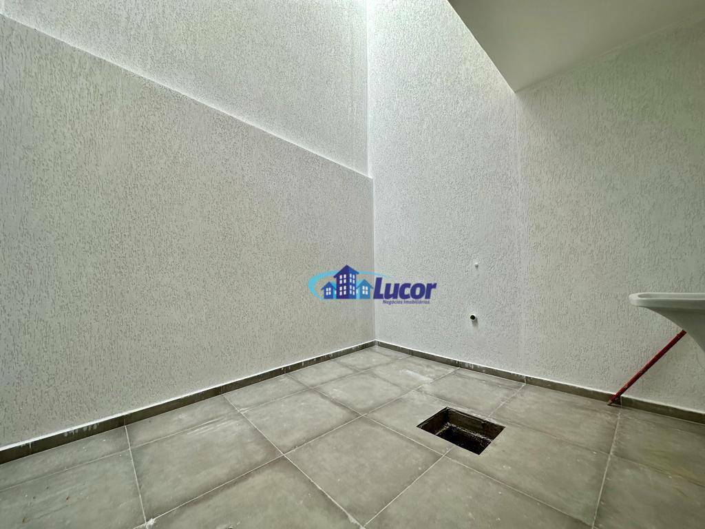 Sobrado à venda com 2 quartos, 110m² - Foto 15